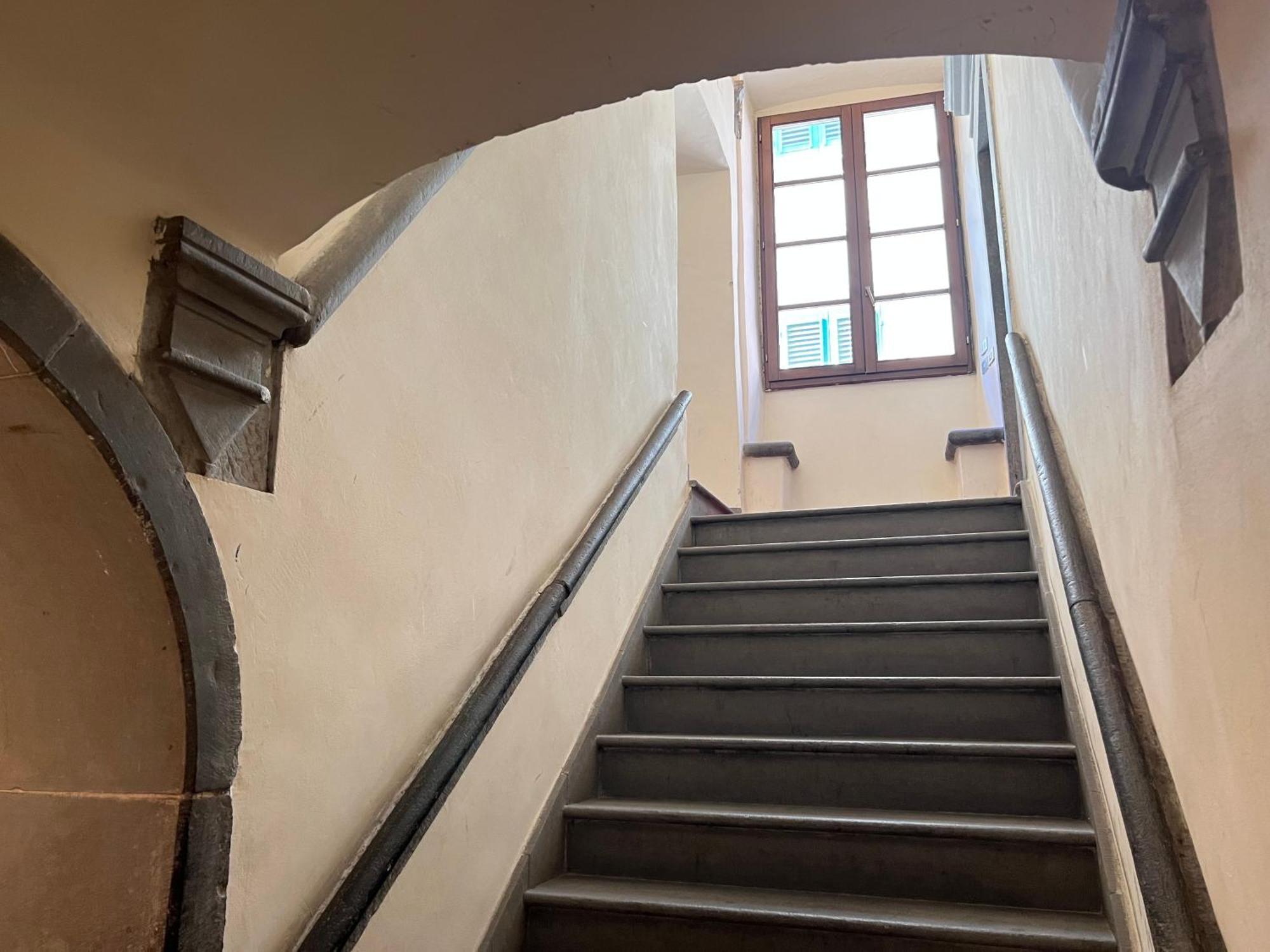 Al 106 Apartment Free Wi-Fi 5 Min Dalla Stazione Prato  Exterior foto